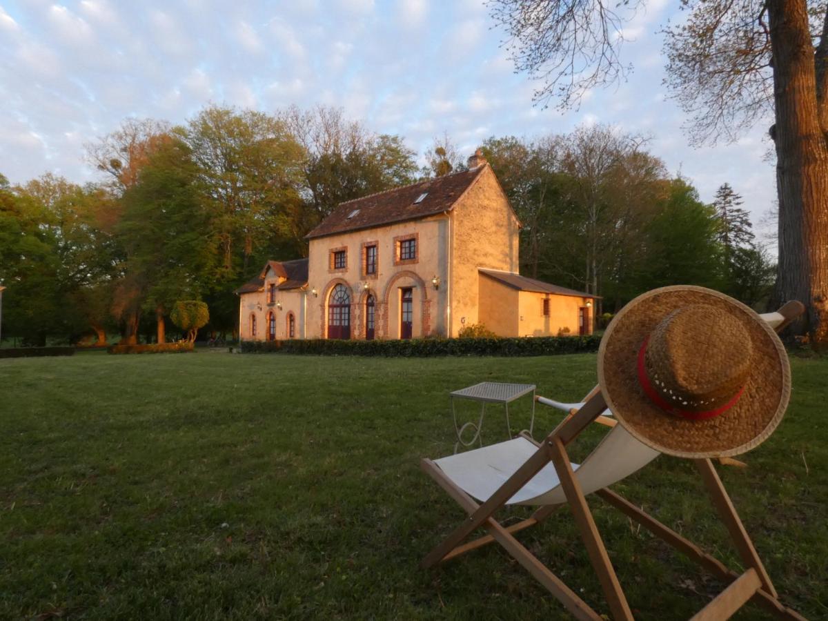 Hotel Des 4 Continents - Le Mans Saint-Saturnin  Dış mekan fotoğraf